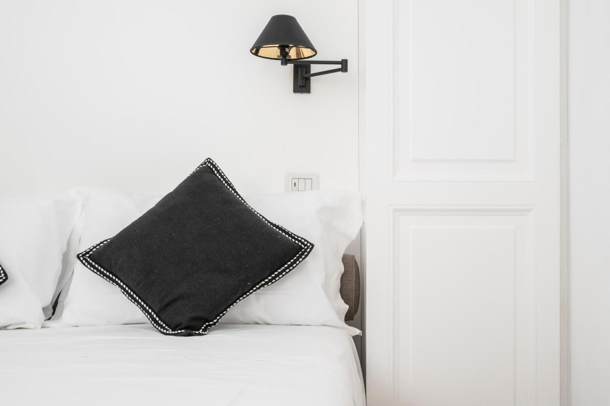 Appartamento Monti Zen Penthouse-zeno57 *